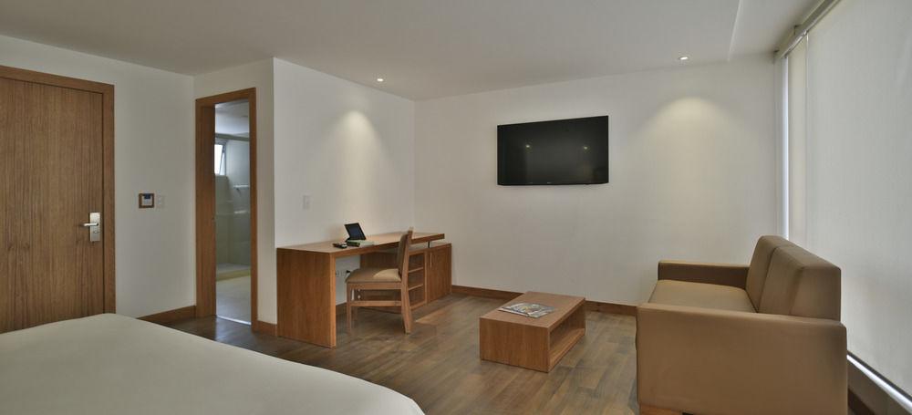 Best Western Hotel Zen Quito Extérieur photo